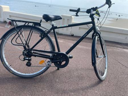 Notre zone d'activité pour ce service Location de Rosalies 6 places à Arcachon : activité ludique pour groupes